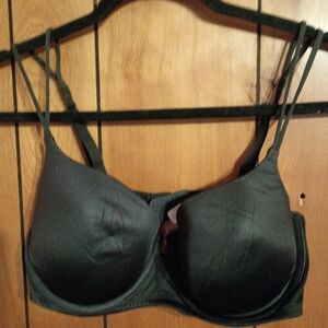 Victoria's Secret Black Underwire Bra